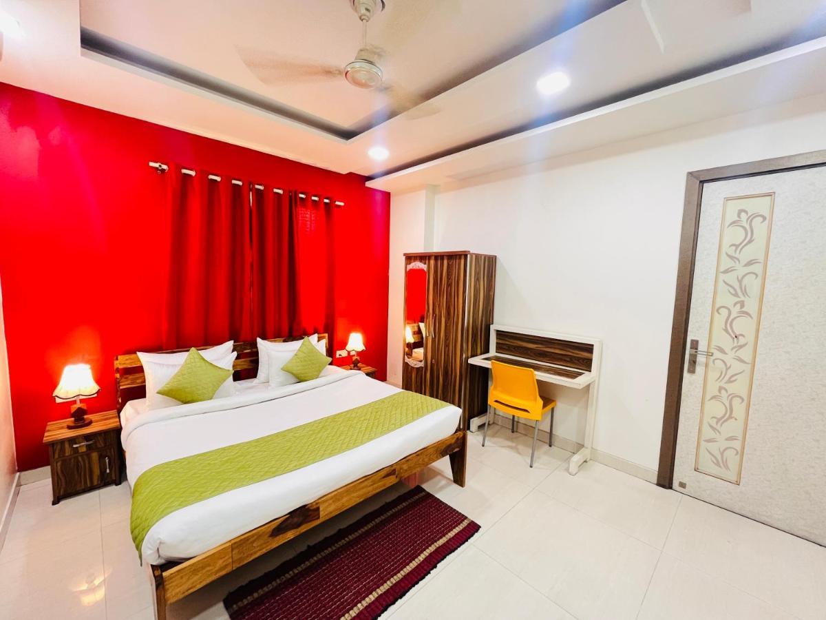 Hotel Park Pride Pitampura New Delhi, Couple Friendly Kültér fotó