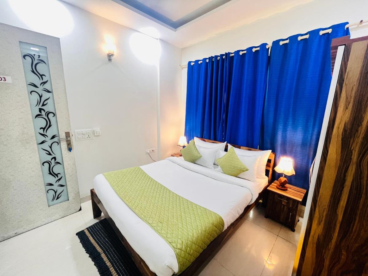Hotel Park Pride Pitampura New Delhi, Couple Friendly Kültér fotó
