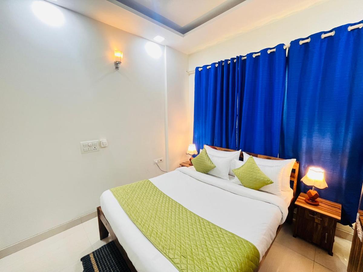 Hotel Park Pride Pitampura New Delhi, Couple Friendly Kültér fotó