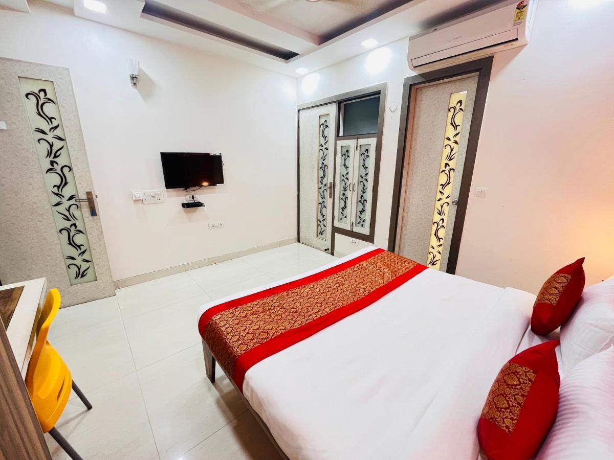 Hotel Park Pride Pitampura New Delhi, Couple Friendly Kültér fotó