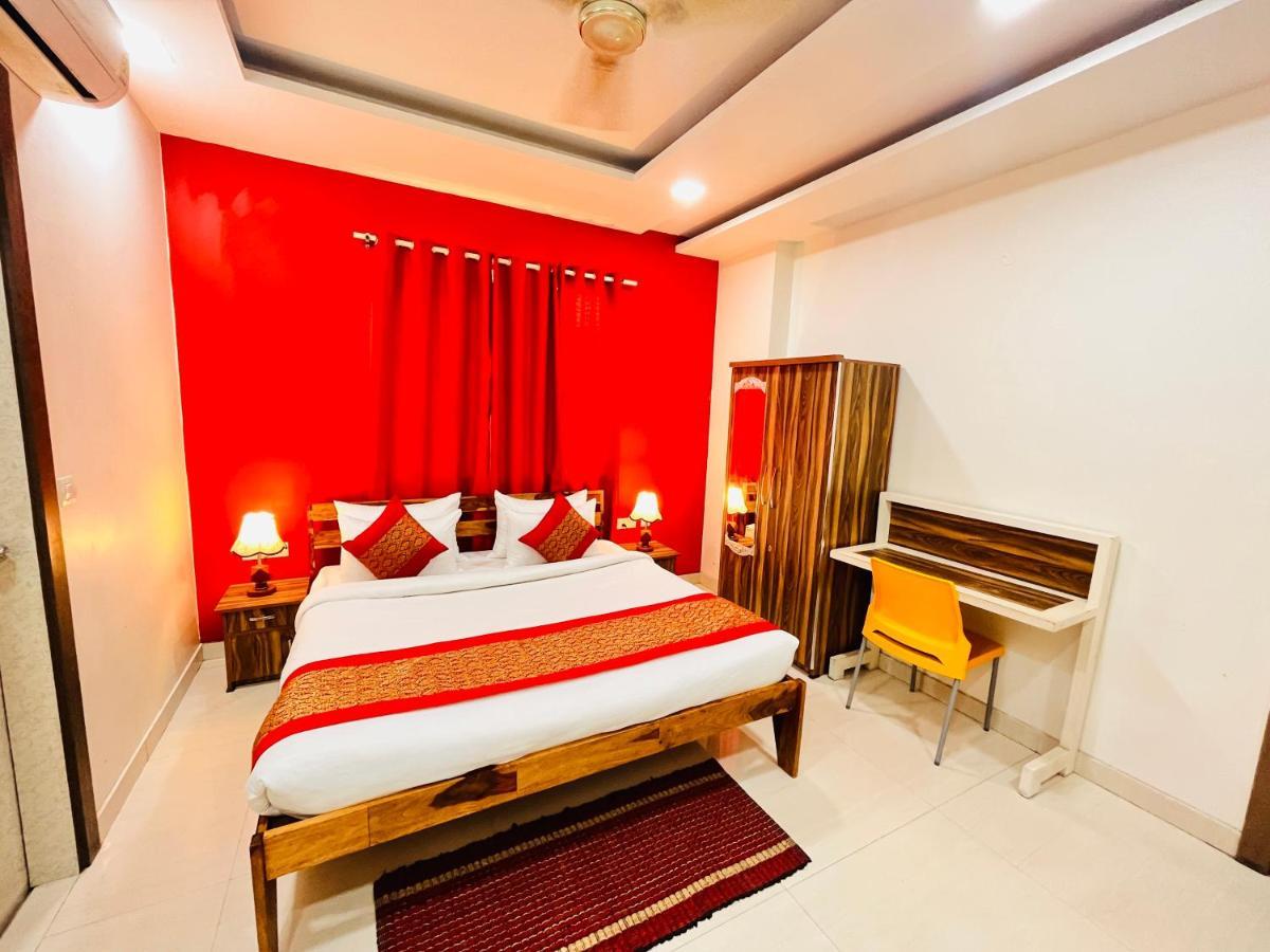 Hotel Park Pride Pitampura New Delhi, Couple Friendly Kültér fotó