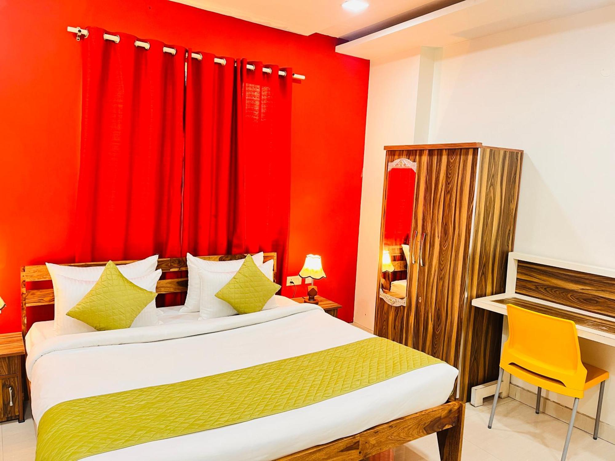 Hotel Park Pride Pitampura New Delhi, Couple Friendly Kültér fotó